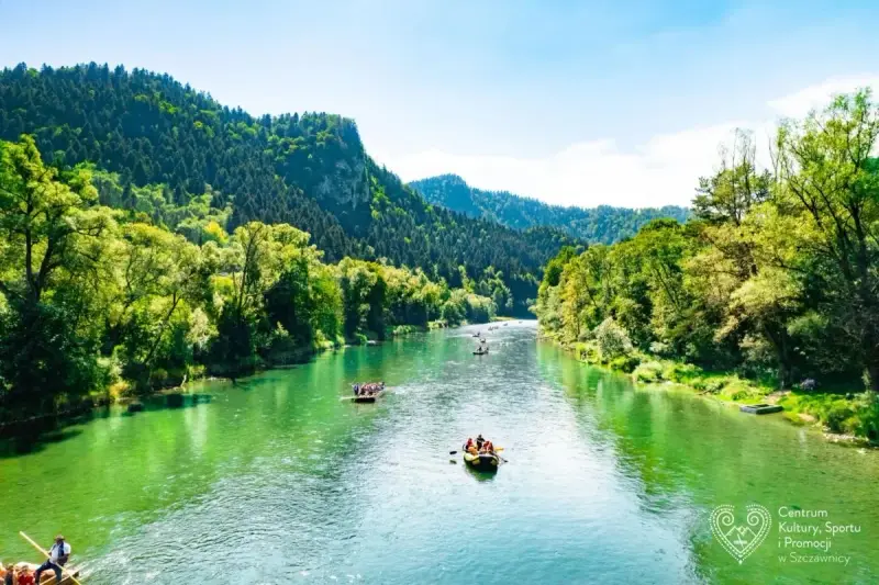 Rafting pontonem przez przełom Dunajca